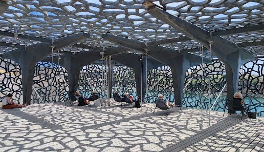 buy weed in marseille france 2026